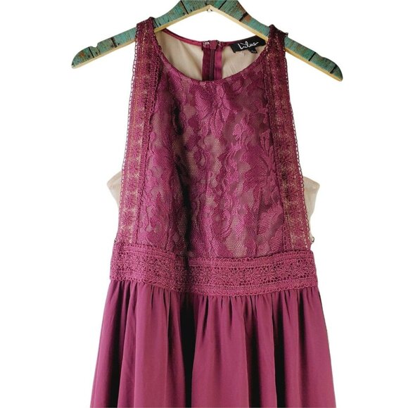 Lulu's Forever and Always Burgundy Sleeveless Halter Gown Sz L - Picture 5 of 5